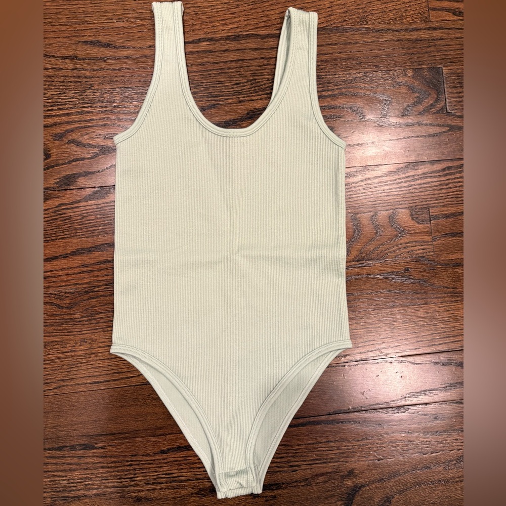 Primark Women’s Bodysuit in Light Sage XS